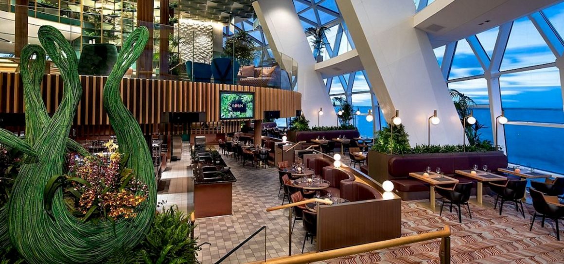 Celebrity Apex. Dein Schiff? 21 Apex Eden am Heck