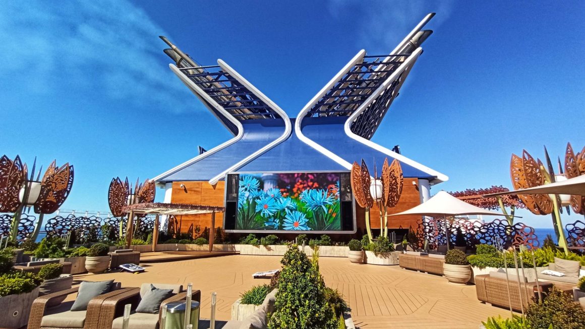 Celebrity Apex. Dein Schiff? 2 Celebrity Apex Rooftop Garden