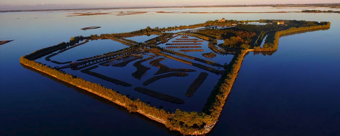 Venedig. Insel-Solo deluxe 7 Insel Santa Cristina aus der Luft