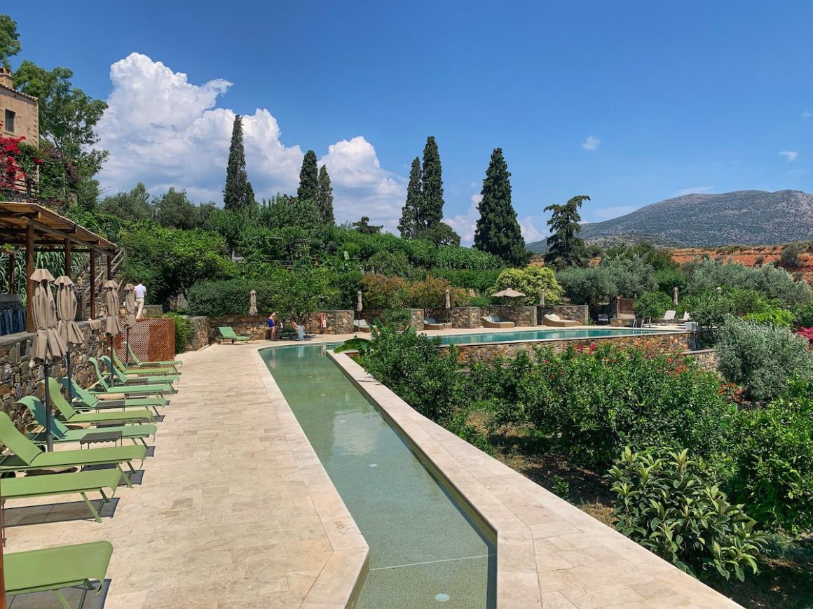 Kinsterna Hotel Pool und Garten Kinsterna Hotel bei Monemvassia Peloponnes