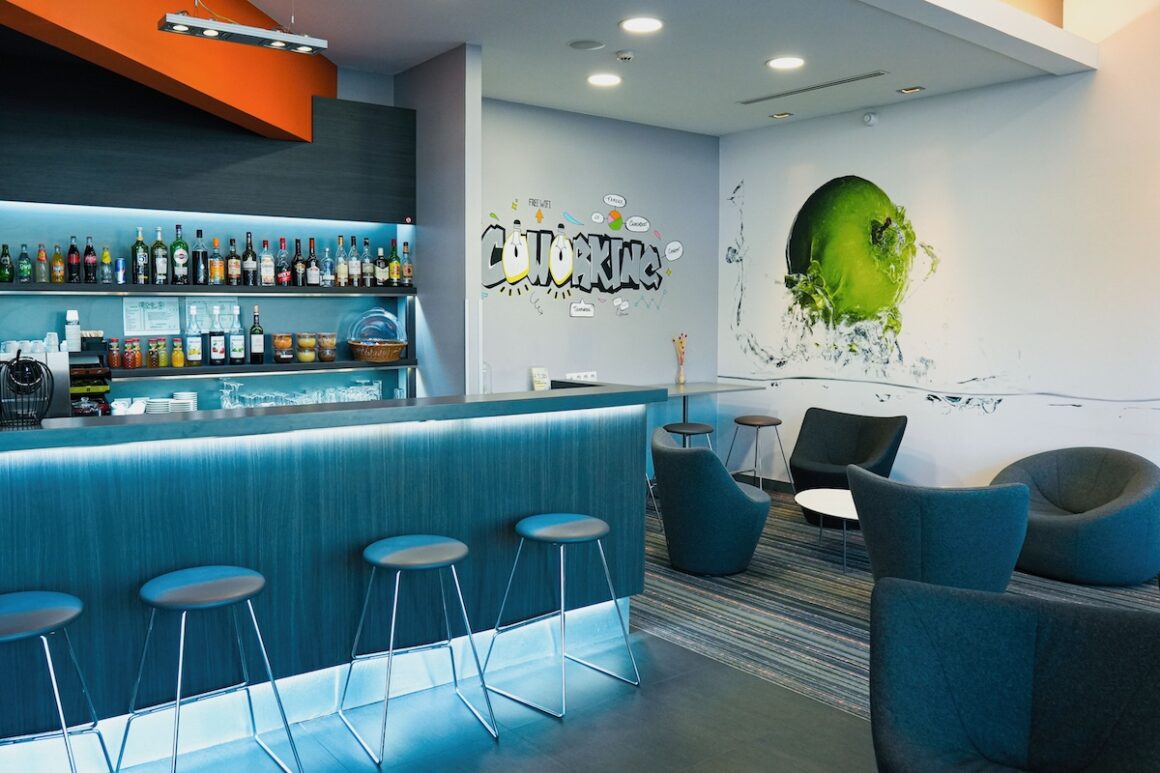 Caen. Aufragende Festung, aufregende Landschaft 11 ibis Styles Caen Centre Gare ©Phan Dai 9