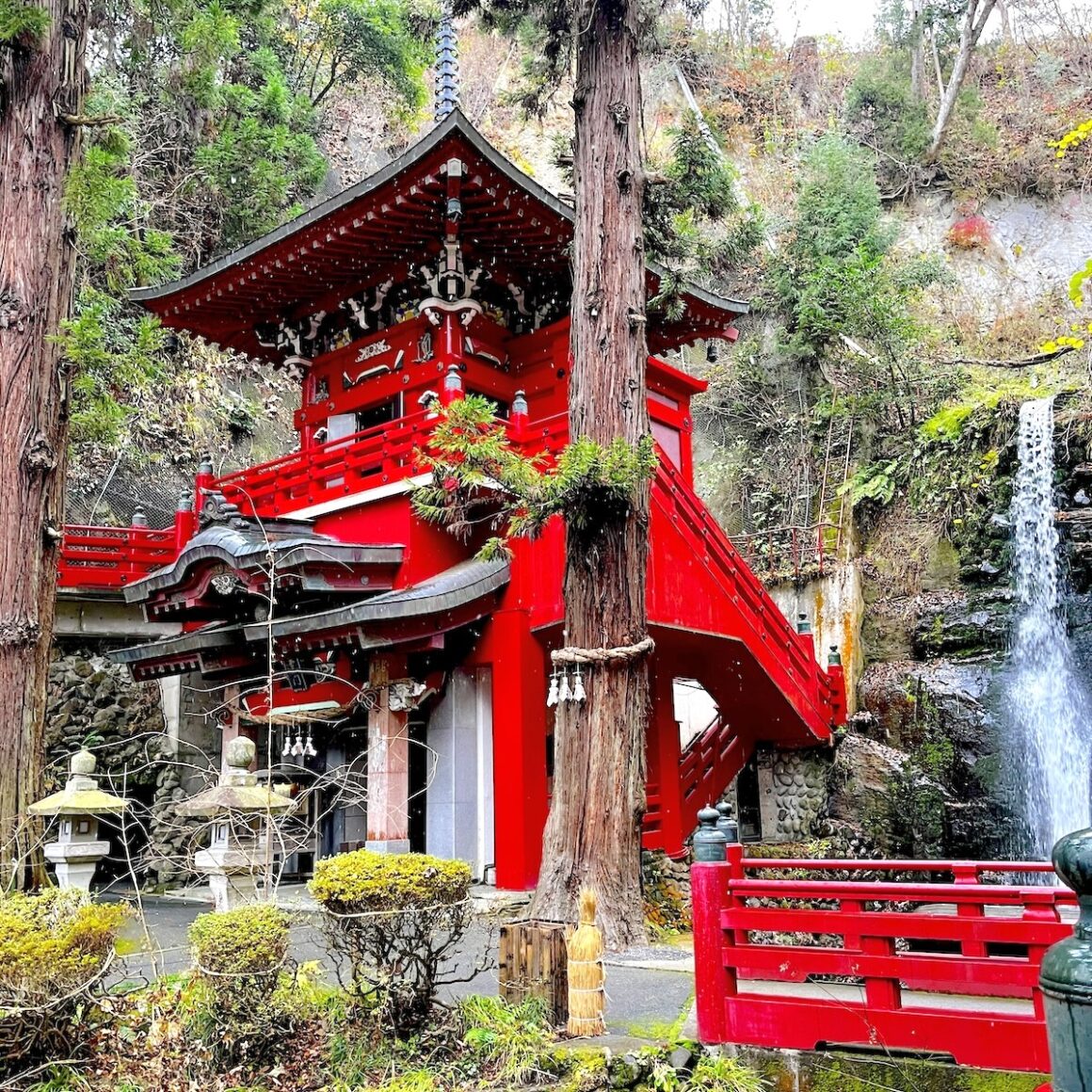 Fukushima. Japan pur! 32 Reise Tipp für Fukushima: Tempel Nakano Fudoson