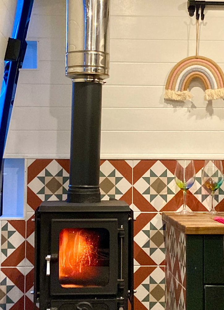 Schottland. Glühende Camper-Liebe 12 Schottland, Camper, Feuer, Warm