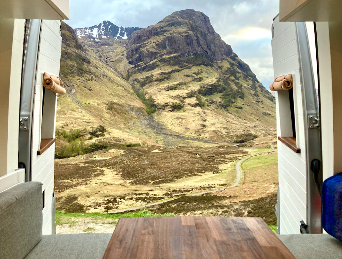 Schottland. Glühende Camper-Liebe 15 Schottland, Camper, Ausblick, Berge