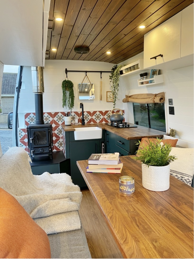 Schottland. Glühende Camper-Liebe 13 Schottland, Camper, Kueche