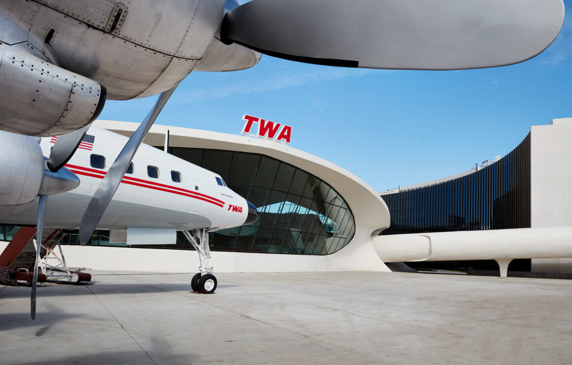TWA Hotel JFK. Zwischenstopp Retro 19 JFK, USA, Hotel, Flugzeug, TWA