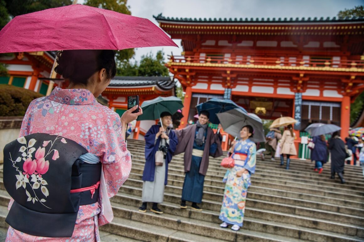 G Adventures. Kleine Gruppen, große Abenteuer 18 G Adventures,. Japan