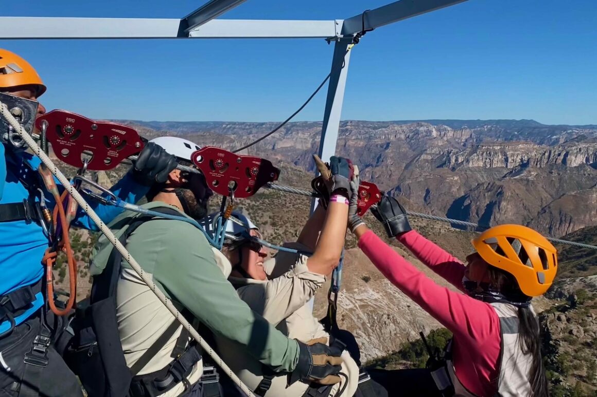 Mexiko. Mit Karacho über den XXL-Canyon 25 Mexiko, Zipline, Kupfercanyon